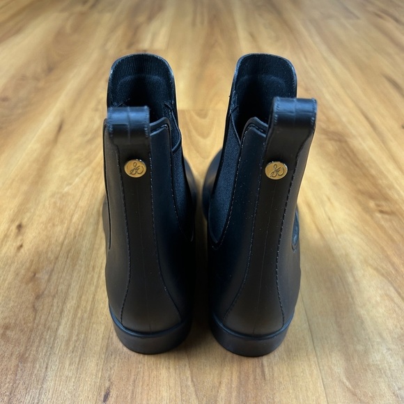 Sam Edelman Waterproof Rain Boots Womens 8M Tinsley Black Rubber Pull On Cuban - Picture 5 of 13